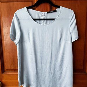 Quince Washable Stretch Silk Tee in Blue - Size M